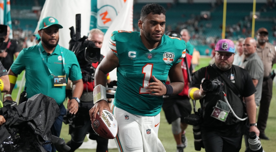 Miami Dolphins vs. Chicago Bears Betting Odds, Trends and Predictions –  Sunday, November 6, 2022 - OddsShopper