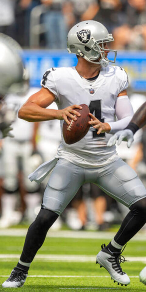 Cardinals vs Raiders Odds, Betting & Picks