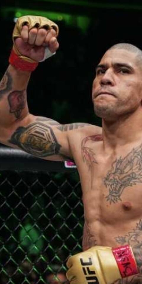 Alex Pereira is favored at UFC 307