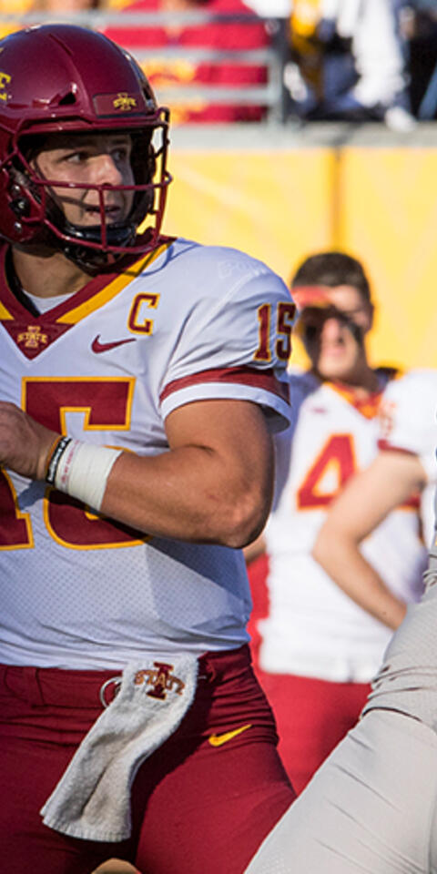 Brock Purdy NCAAF Football Camping World Bowl Betting Preview Notre Dame Fighting Irish vs Iowa State Cyclones