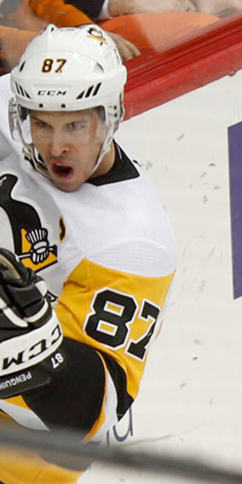 Sidney Crosby reacts after scoring a goal against the Philadelphia Flyers.