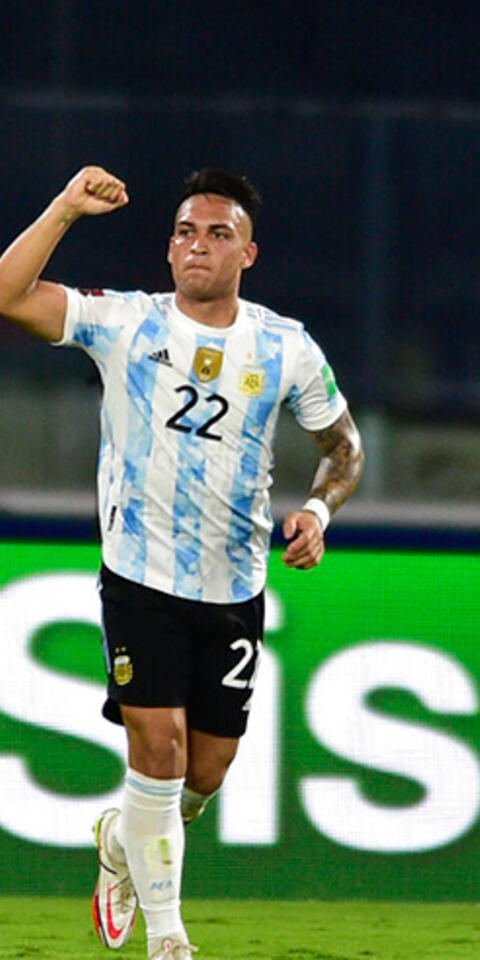 Argentina celebra un gol en las Eliminatorias Sudamericanas. Conoce las cuotas y pronósticos del Argentina Vs Venezuela.